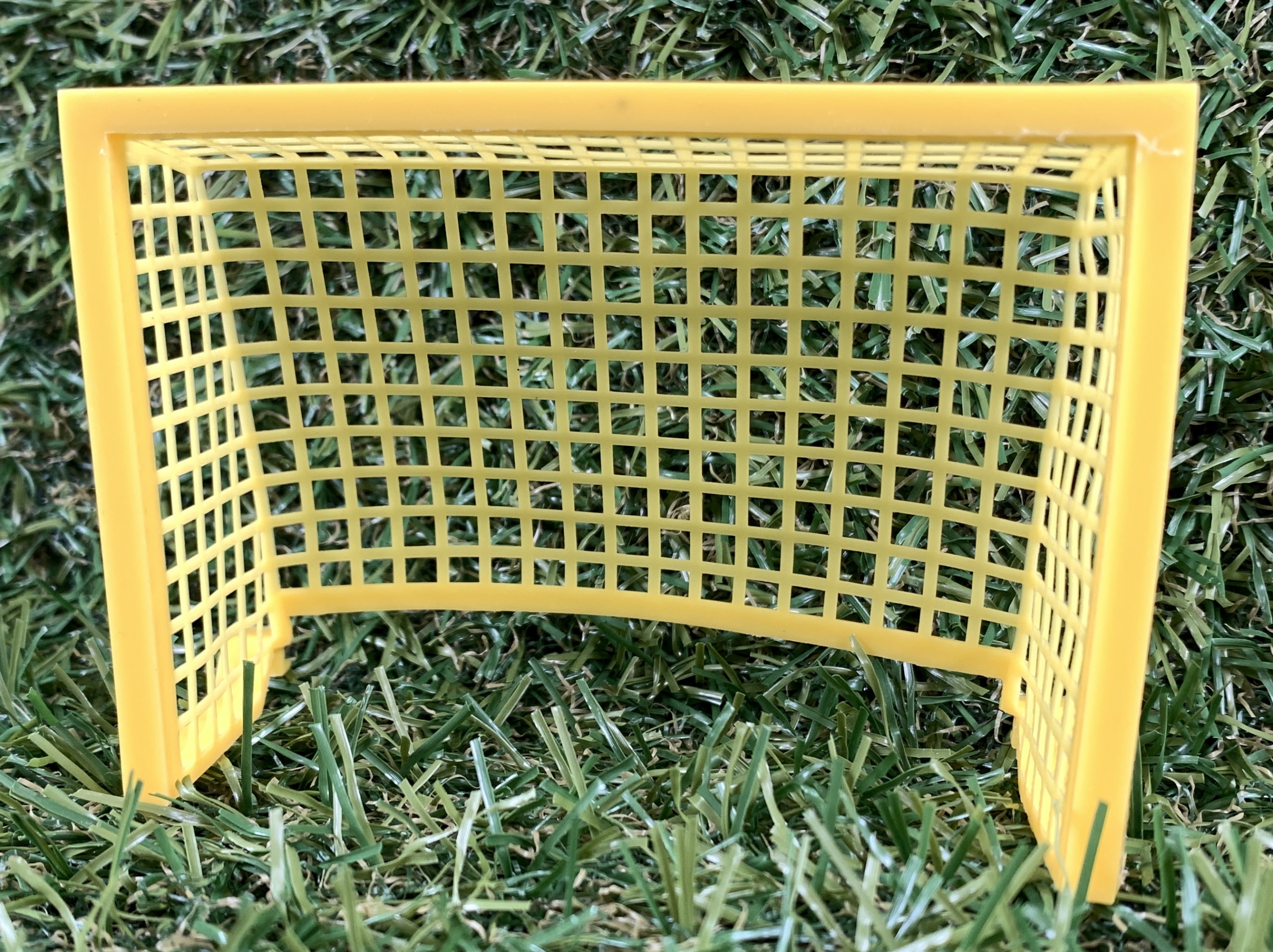 FOTO-2014-Tipp-Kick-Spiel-Samba-Edition-Tor-gelb
